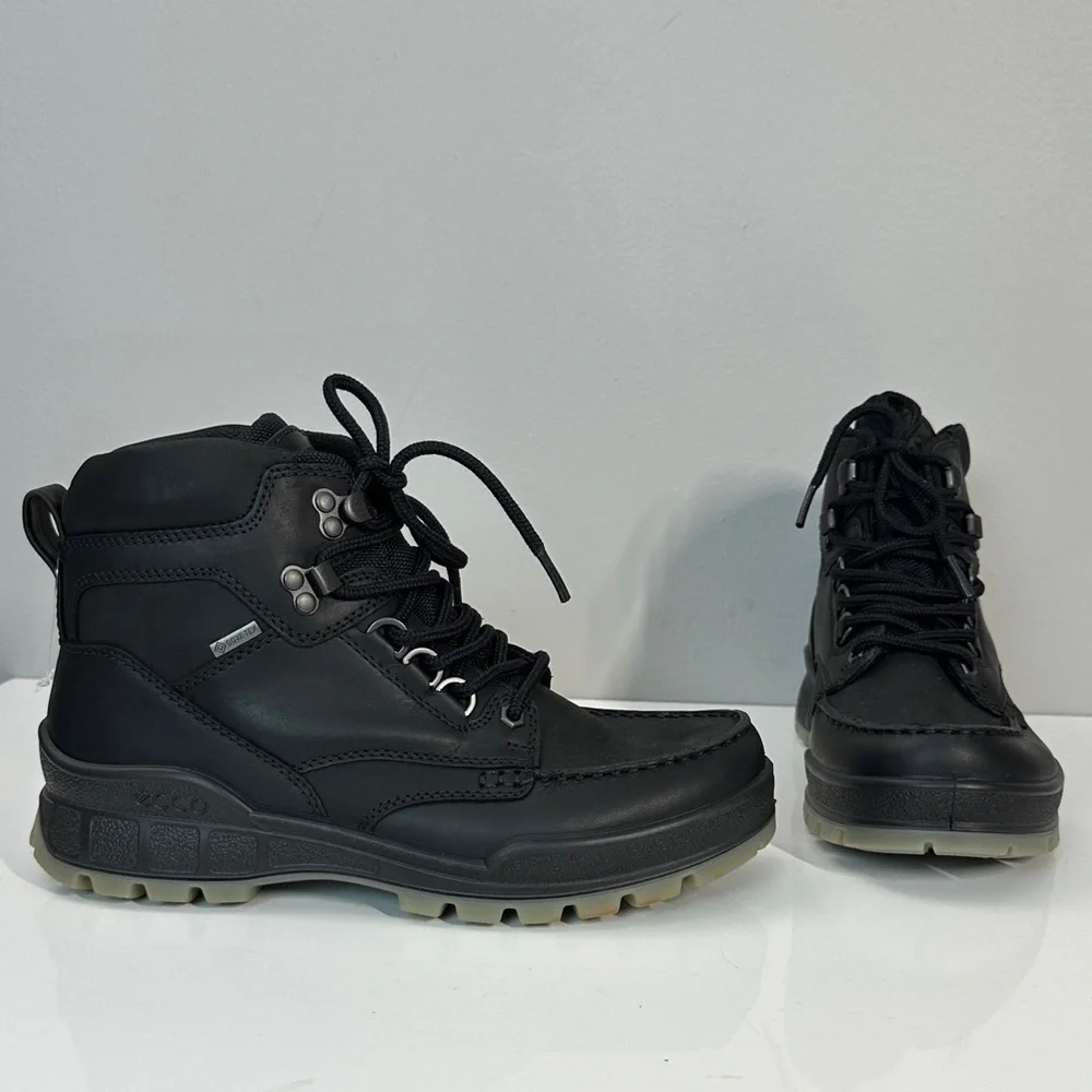 NWOT Ecco Men’s Track‎ 25 High GoreTex Waterproof Black Boots Size 5-5.5